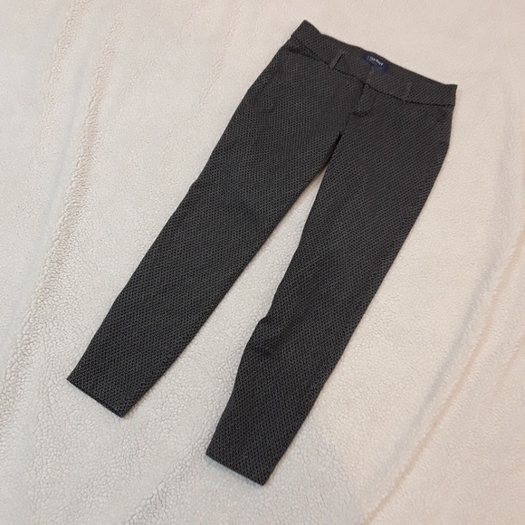 Old Navy Black and White Crop Stretch Pants - Picture 4 of 5